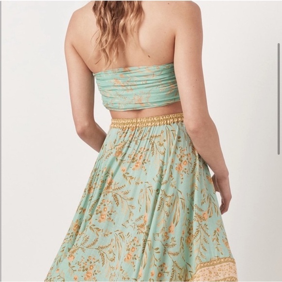 Spell and the Gypsy Maisie Scarf - Picture 3 of 5